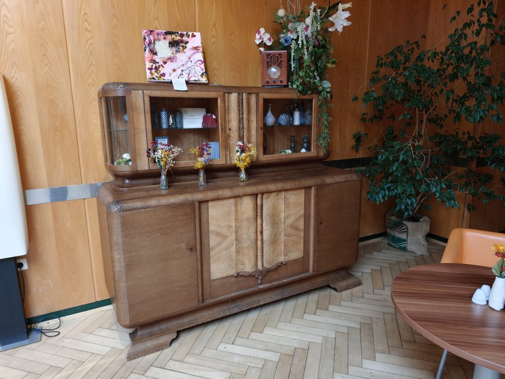 DDR furniture in the Walsdhotel am See, Alt Schmöckwitz, Berlin.